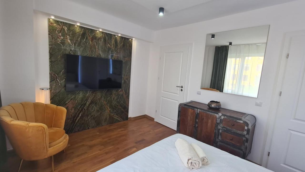 Main Square 5 Star Luxury Apartment With View Cluj-Napoca Exterior foto